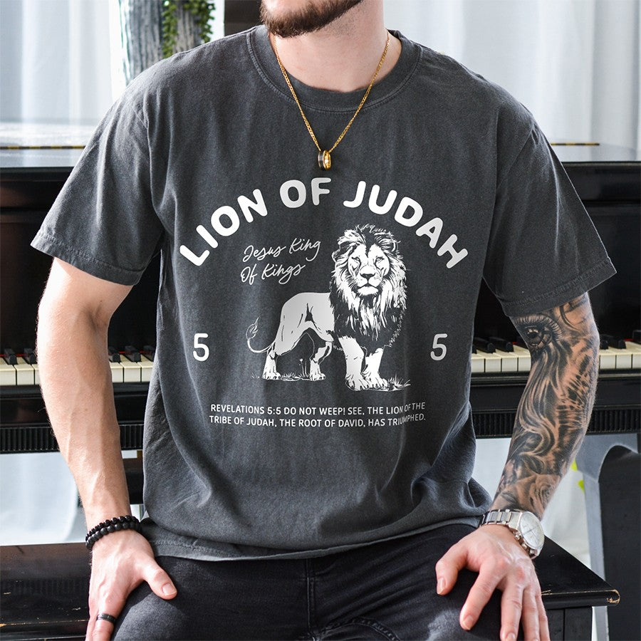 Mens Model Wearing Pepper Lion of Judah Unisex Tee